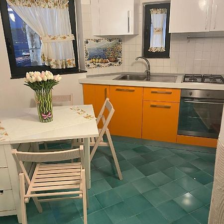 Casa Di Flora Apartment Vietri Екстериор снимка